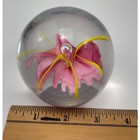 Dynasty Gallery Pink Flower Heirloom Art Glass Paperweight 3-Inch Collectible Sp - Picture 4 of 9